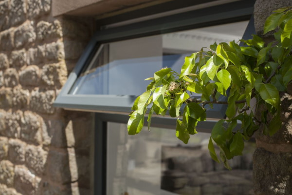 double-glazing-can-help-keep-your-home-cool